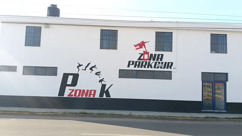 Fachada de Zona Parkour Ferrocarril, en Victoria de Durango.
